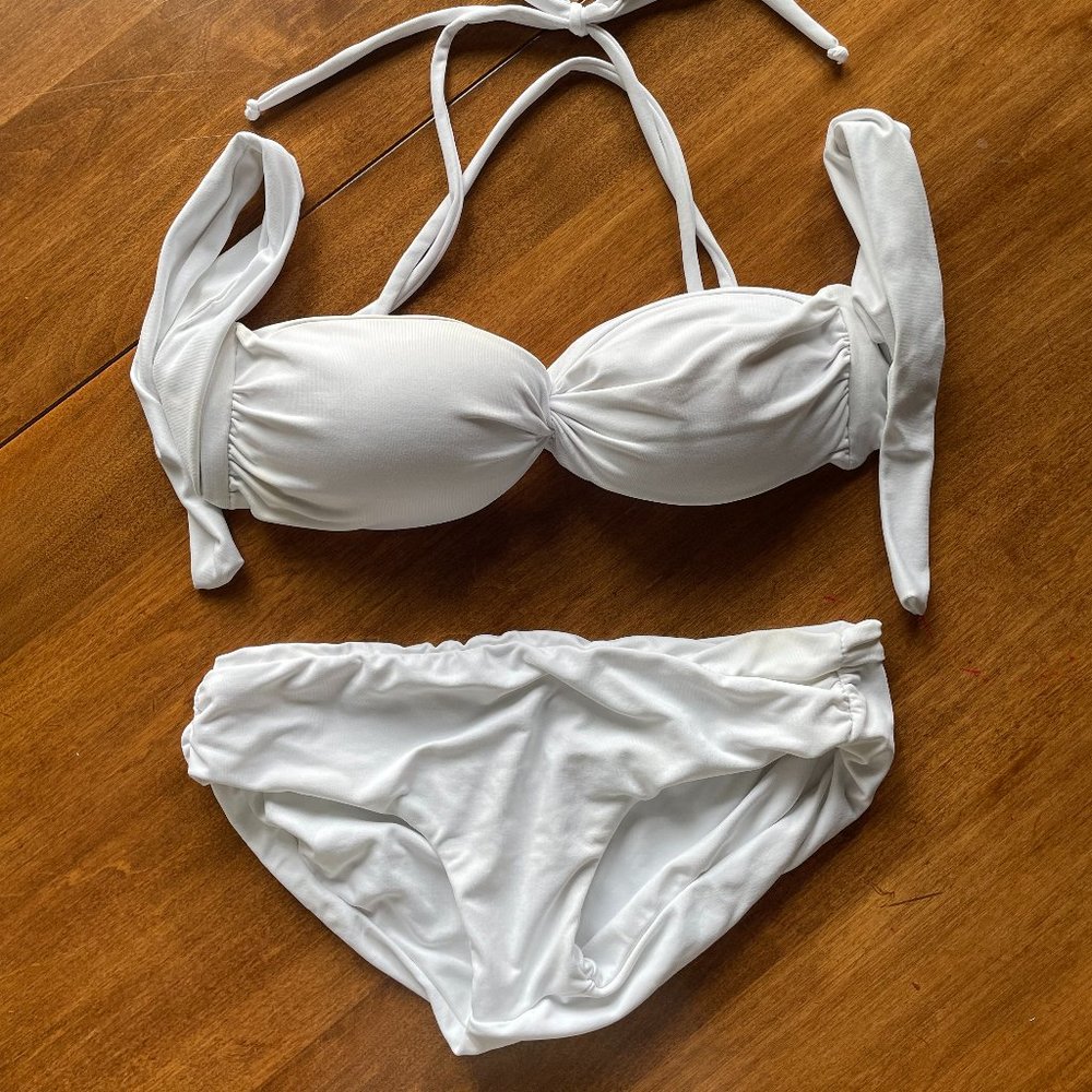 So De Mel Bandeau Top and Bikini Bottom in White, size Small